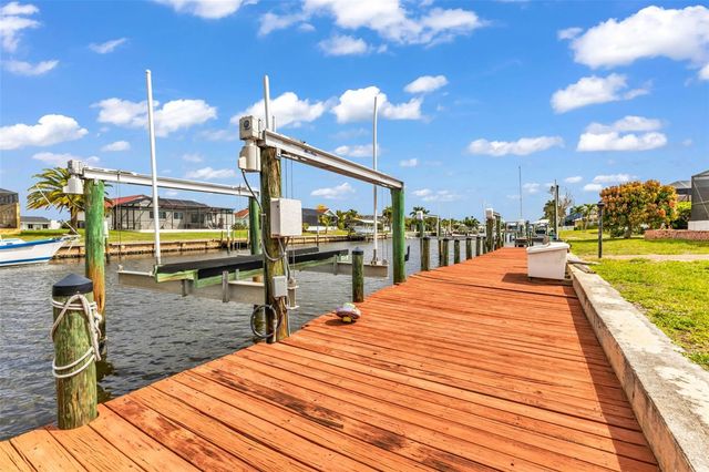 238 FRY TERRACE SE, Port Charlotte, FL 33952