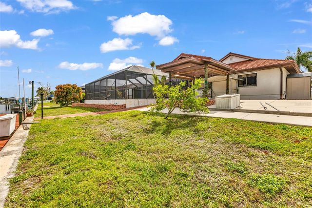 238 FRY TERRACE SE, Port Charlotte, FL 33952