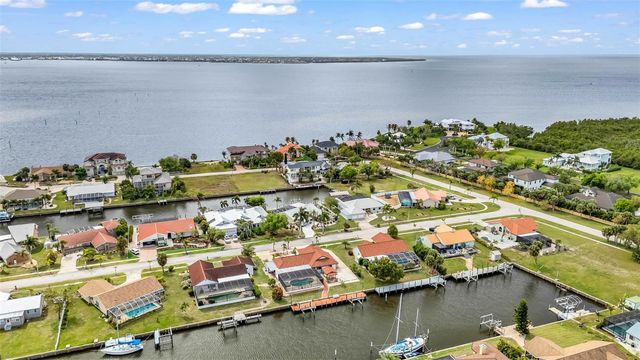 238 FRY TERRACE SE, Port Charlotte, FL 33952