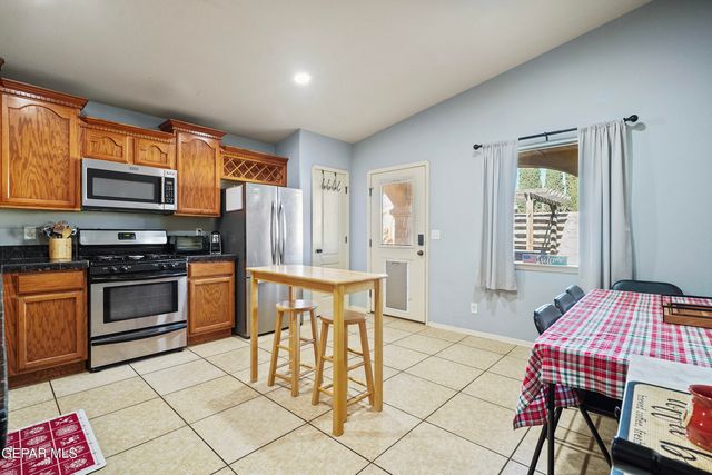 14351 SPANISH POINT Drive, El Paso, TX 79938