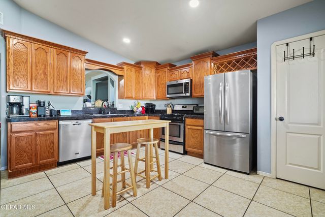 14351 SPANISH POINT Drive, El Paso, TX 79938