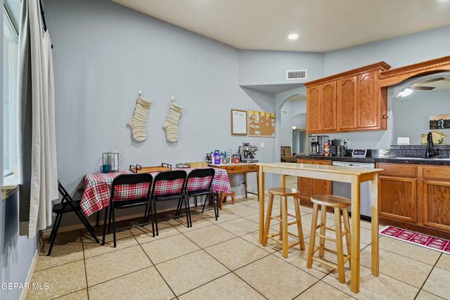 14351 SPANISH POINT Drive, El Paso, TX 79938