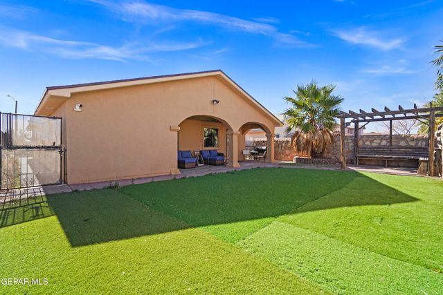 14351 SPANISH POINT Drive, El Paso, TX 79938