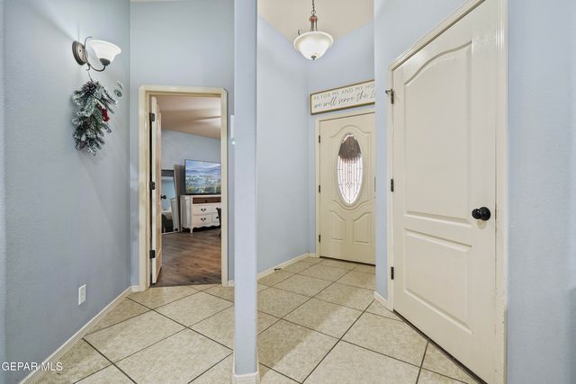 14351 SPANISH POINT Drive, El Paso, TX 79938