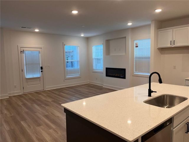 3230 Cyrus Creek Drive 21, Kennesaw, GA 30152