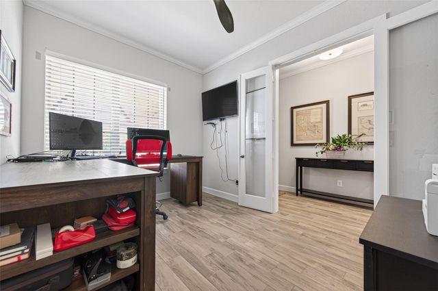 411 Callery Pear Court, Conroe, TX 77304