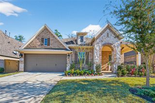 411 Callery Pear Court, Conroe, TX 77304