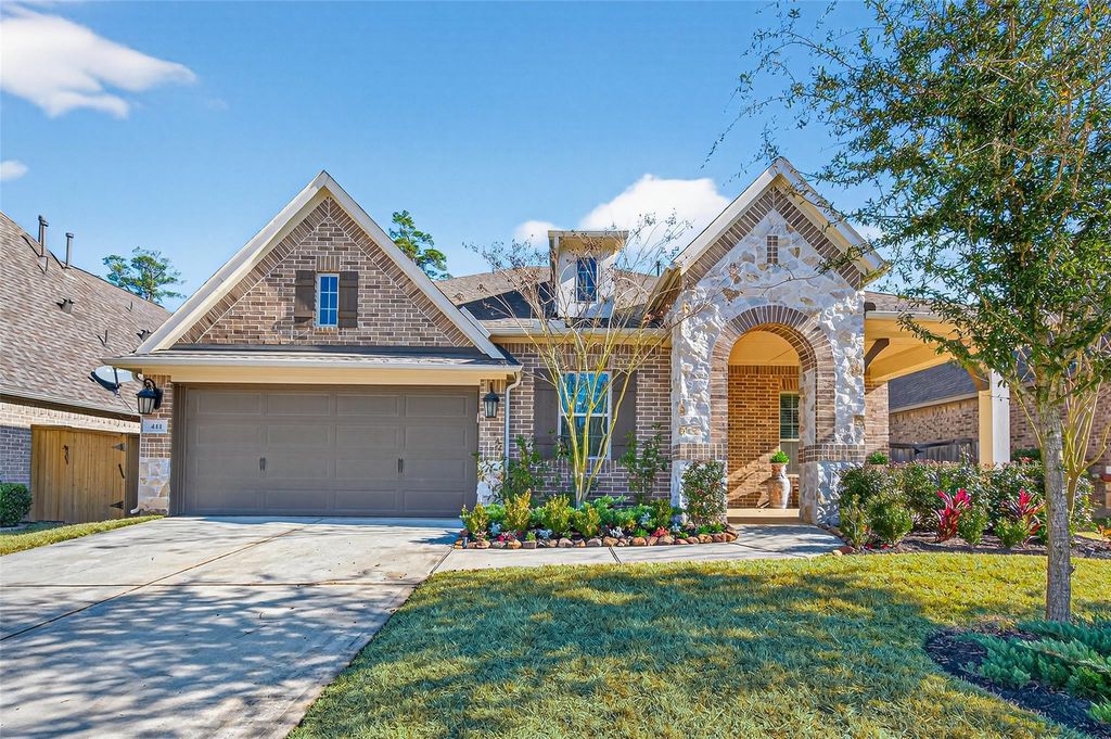 411 Callery Pear Court, Conroe, TX 77304