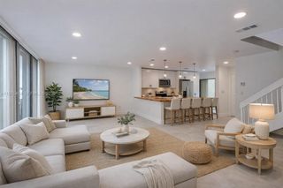 3905 Adra Ave J-46B, Doral, FL 33178