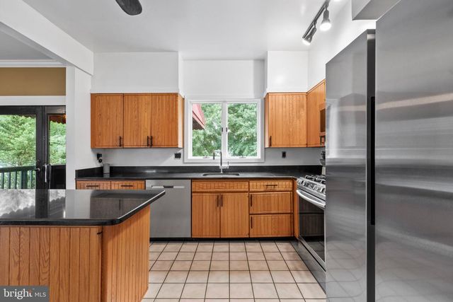 233 S PARK DR, Haddon Township, NJ 08108