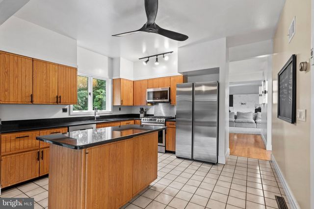 233 S PARK DR, Haddon Township, NJ 08108