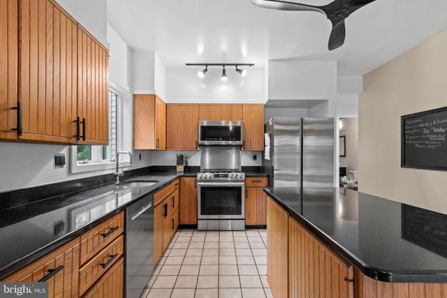 233 S PARK DR, Haddon Township, NJ 08108