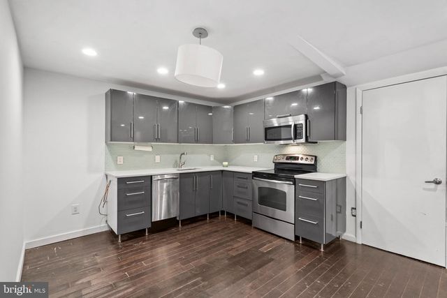 233 S PARK DR, Haddon Township, NJ 08108