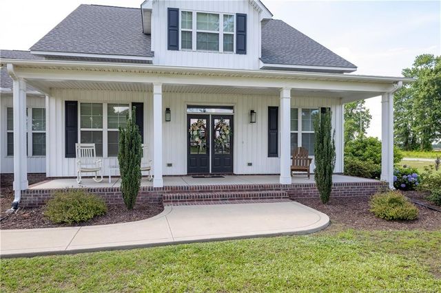 111 N Church Street, Newton Grove, NC 28366