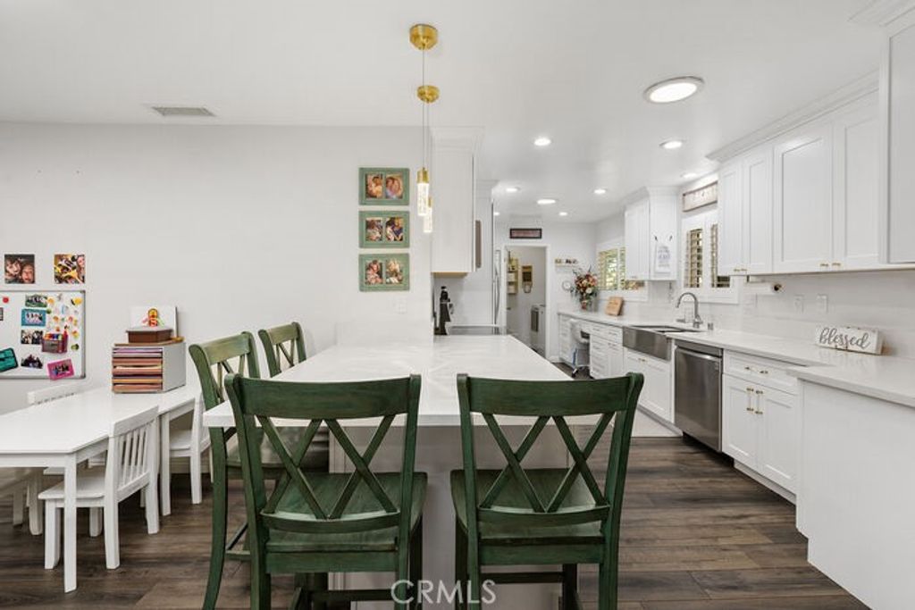 25611 Cherry Hills Boulevard, Menifee, CA 92586 — photo 5