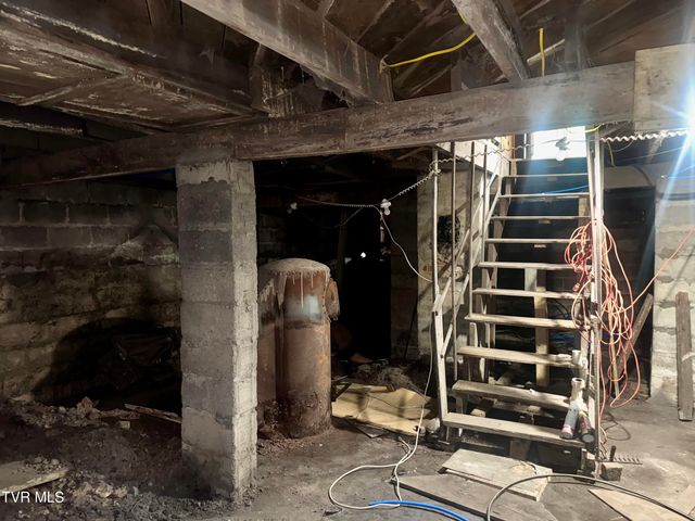 108 Lakeview Street, Bristol, TN 37620