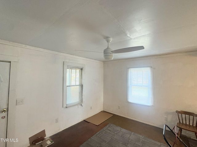 108 Lakeview Street, Bristol, TN 37620