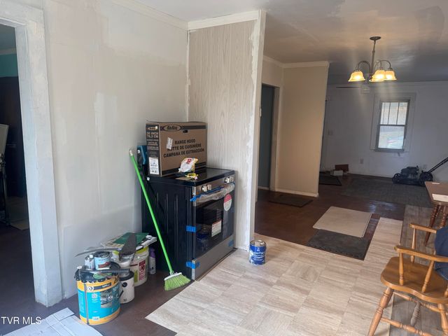 108 Lakeview Street, Bristol, TN 37620