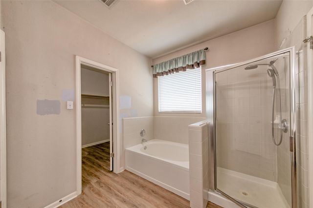 313 Olmos DR, Leander, TX 78641