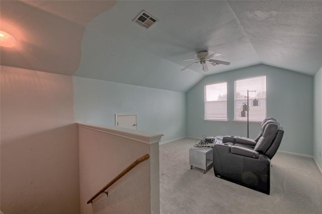 313 Olmos DR, Leander, TX 78641