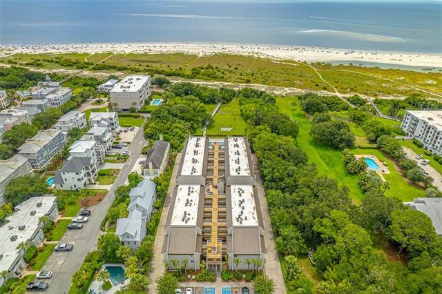 1524 Wood Ave 214, St Simons Island, GA 31522