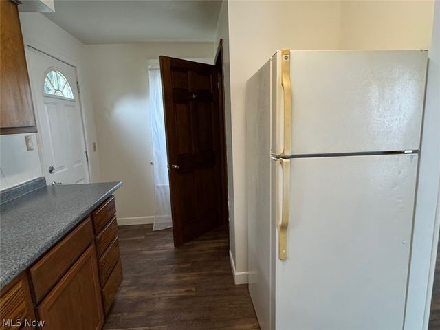 1009 W Wilbeth Road, Akron, OH 44314