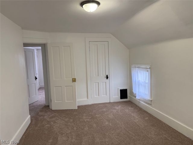 1009 W Wilbeth Road, Akron, OH 44314