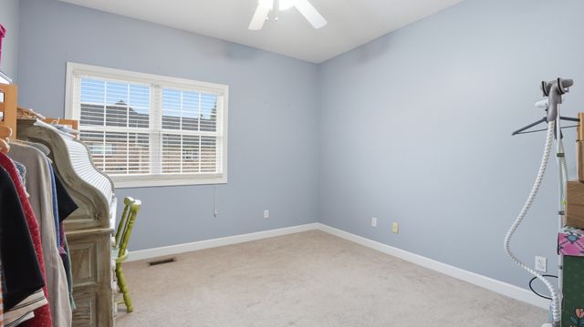 132 Avery Ct, Manchester, TN 37355