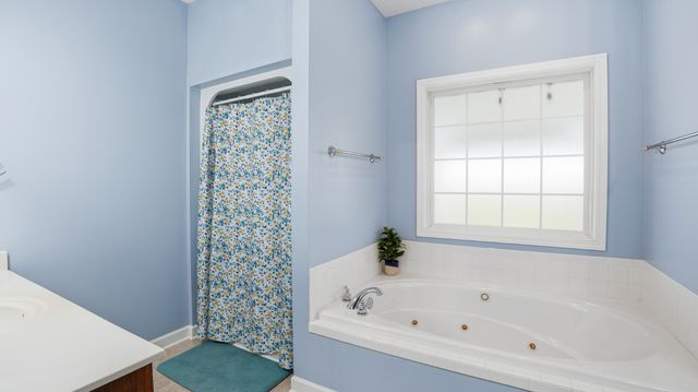 132 Avery Ct, Manchester, TN 37355