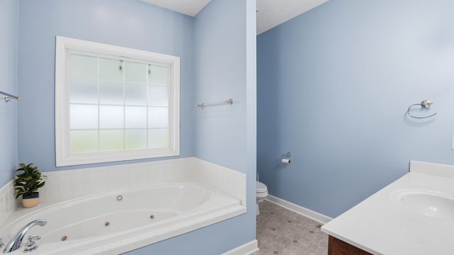 132 Avery Ct, Manchester, TN 37355