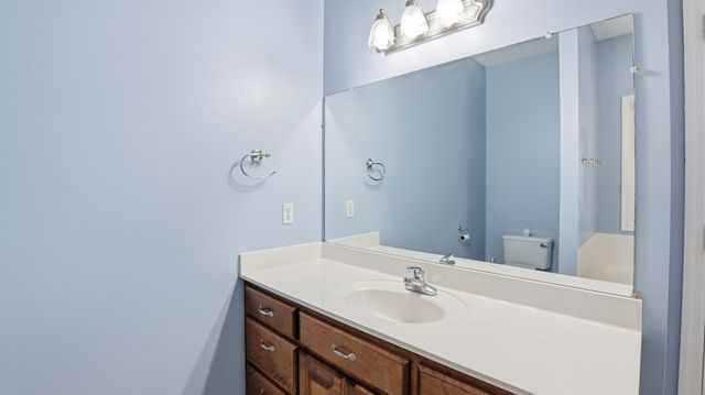 132 Avery Ct, Manchester, TN 37355