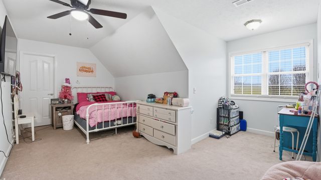 132 Avery Ct, Manchester, TN 37355