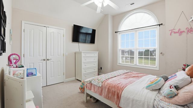 132 Avery Ct, Manchester, TN 37355