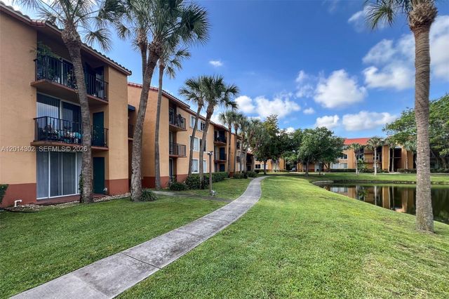 10717 Cleary Blvd 203, Plantation, FL 33324