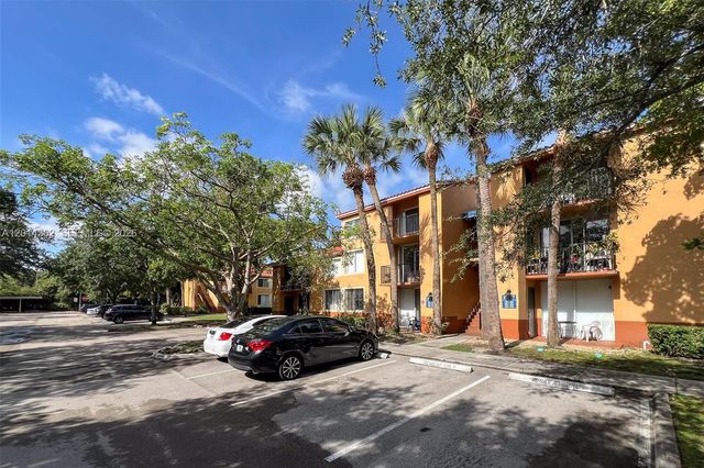 10717 Cleary Blvd 203, Plantation, FL 33324