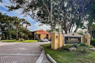 10717 Cleary Blvd 203, Plantation, FL 33324