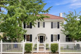 26 Limehouse Street, Charleston, SC 29401
