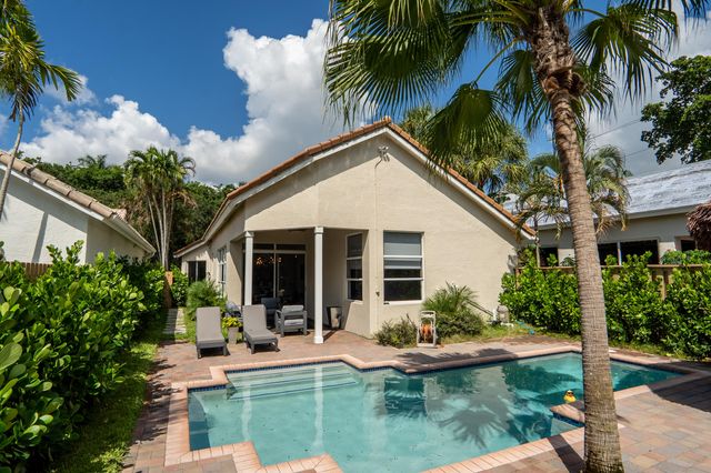 6670 NW 27th Avenue, Boca Raton, FL 33496