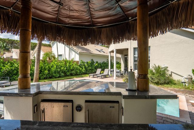 6670 NW 27th Avenue, Boca Raton, FL 33496