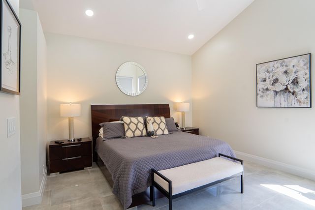 6670 NW 27th Avenue, Boca Raton, FL 33496