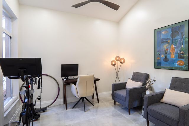 6670 NW 27th Avenue, Boca Raton, FL 33496