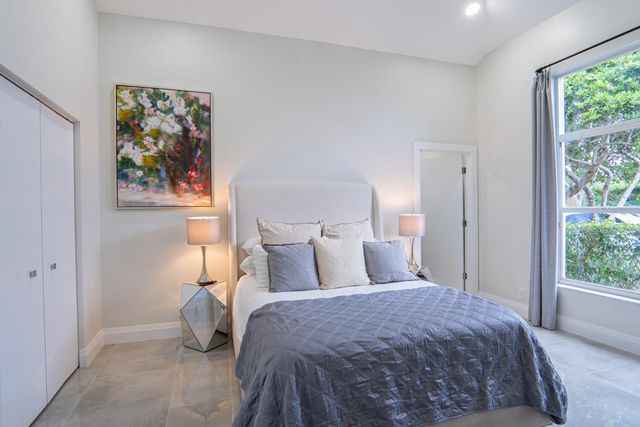 6670 NW 27th Avenue, Boca Raton, FL 33496