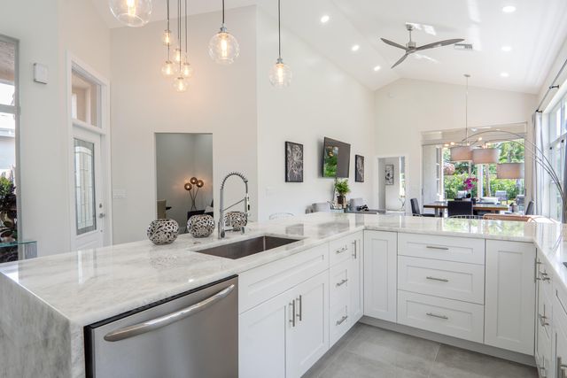 6670 NW 27th Avenue, Boca Raton, FL 33496