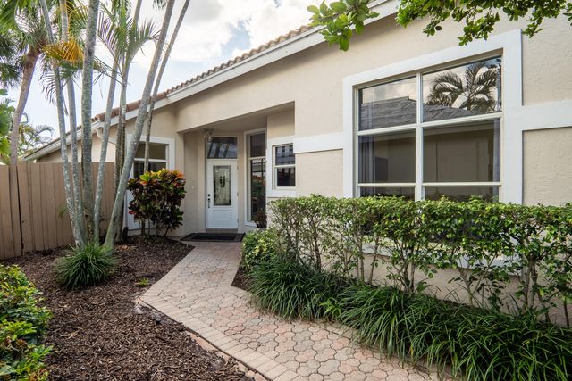 6670 NW 27th Avenue, Boca Raton, FL 33496