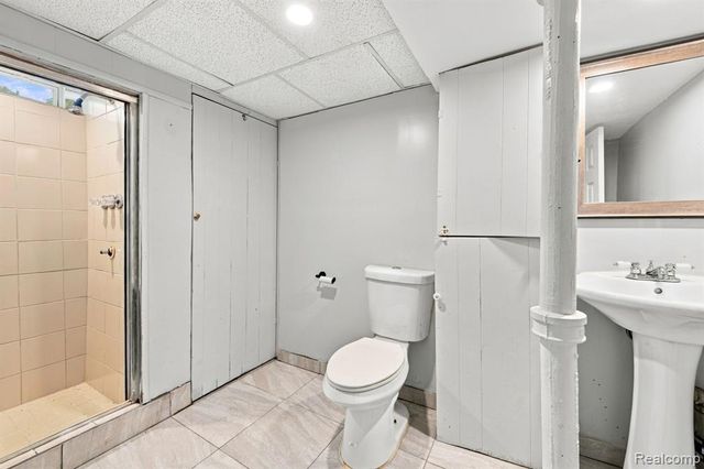 25317 Wagner Avenue, Warren, MI 48089
