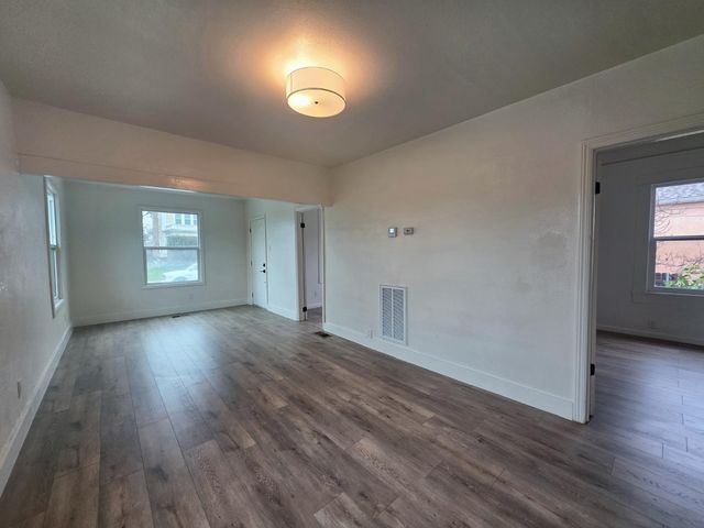 348 W Clay St, Stockton, CA 95206