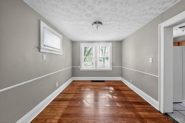 6808 Betts Avenue, North College Hill, OH 45239