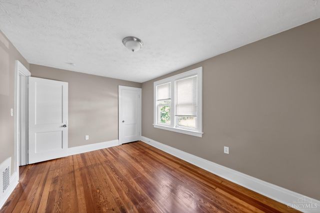 6808 Betts Avenue, North College Hill, OH 45239