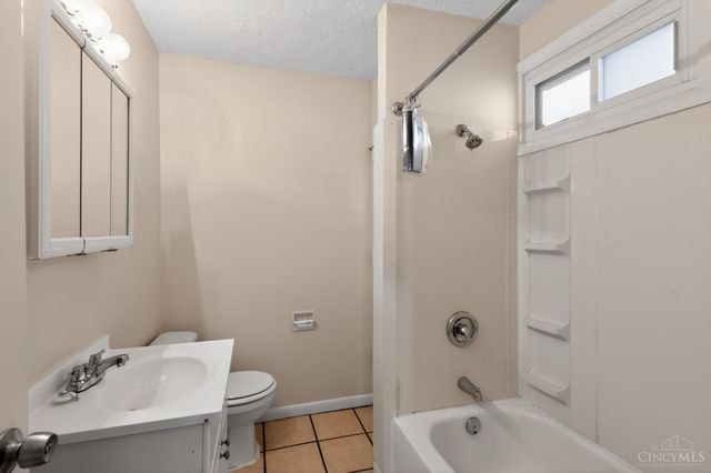 6808 Betts Avenue, North College Hill, OH 45239