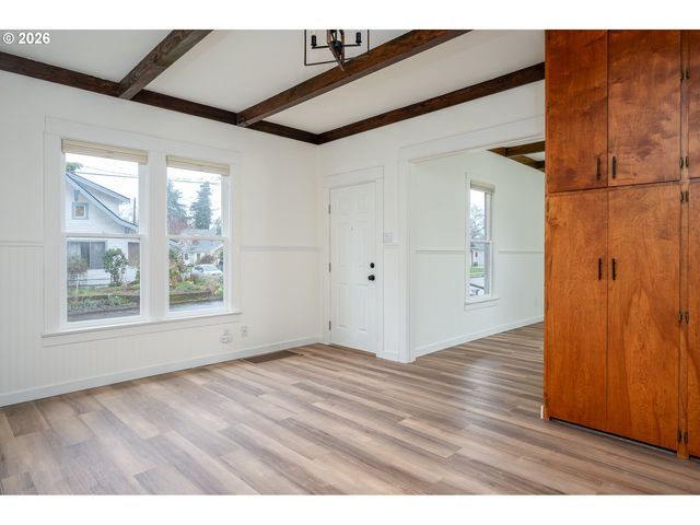 1139 Nw YAMHILL St, Mc Minnville, OR 97128